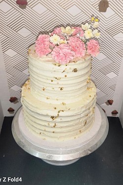 2 tier 6/8in white wedding cake
