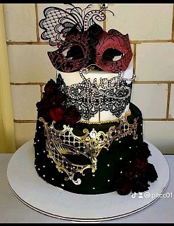 Mask cake two tier 6/9in cake